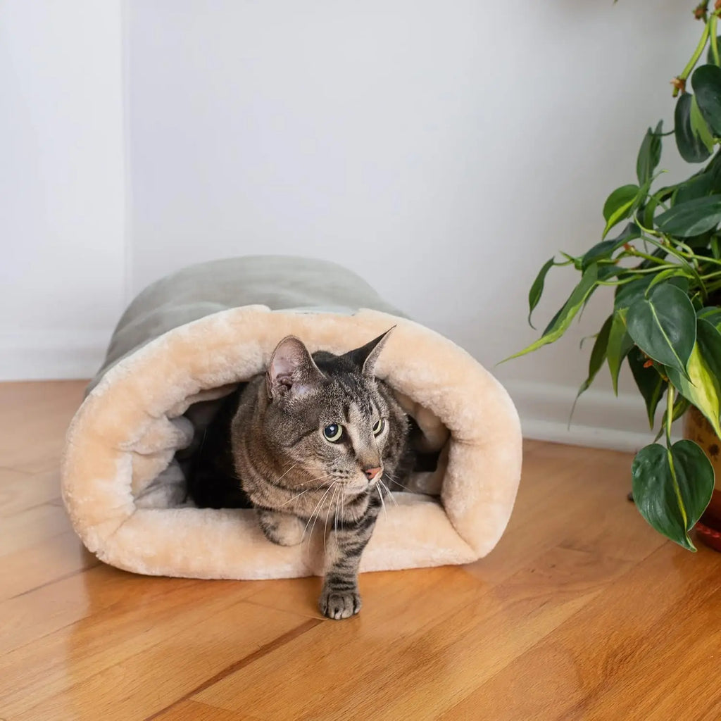 Cat Sleeping Bag | Warm Semi-Enclosed Nest for Cozy Cats